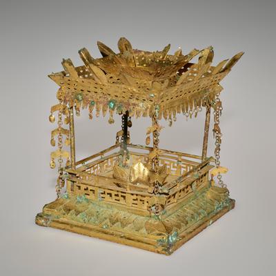 Sarira reliquary in the shape of a pavillion
