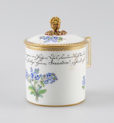 Cream pot with lid