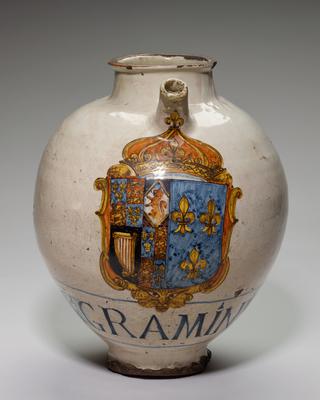 Pharmacy ewer