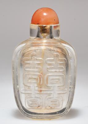 Snuff bottle