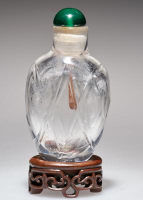 Snuff bottle