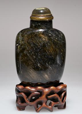Snuff bottle