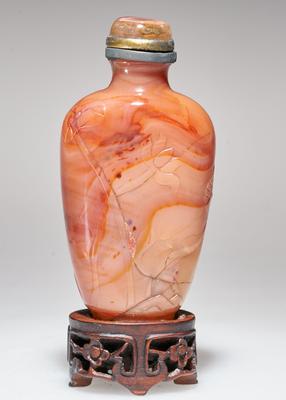 Snuff bottle