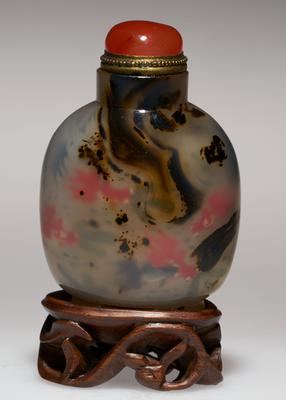 Snuff bottle