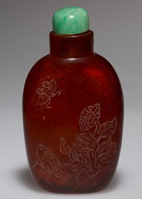 Snuff bottle