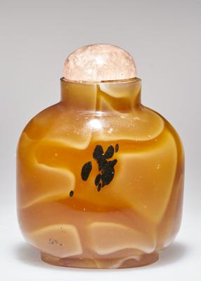 Snuff bottle