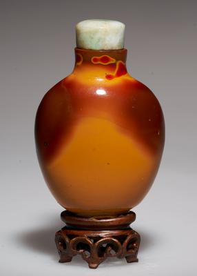 Snuff bottle