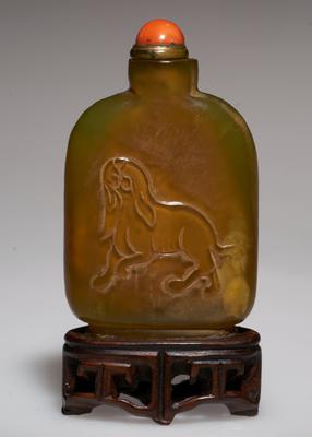 Snuff bottle