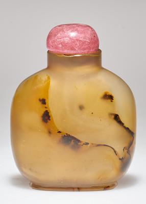 Snuff bottle