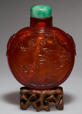 Snuff bottle
