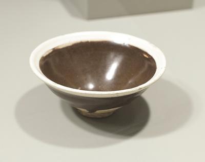 Tea bowl