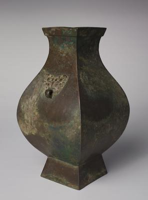Fanghu storage jar