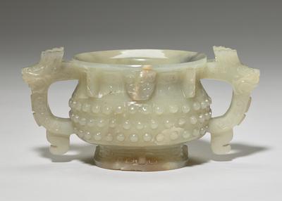 Vessel in the shape of a bronze <i>gui</i>