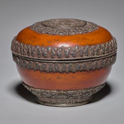 Prayer beads and box